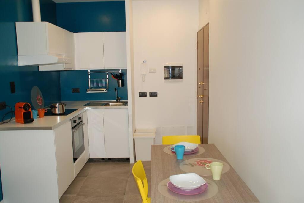 Interno Sette *